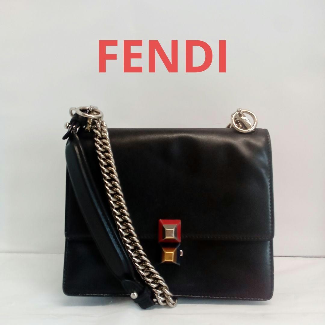 SAINT LAURENT AML19 Fendi ottime condizioni borsa a tracolla Canai tracolla a catena usata