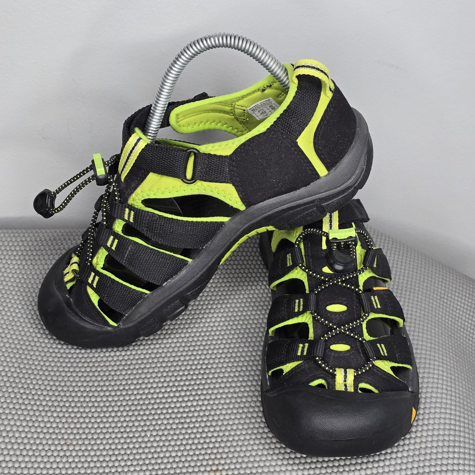 Keen sandalo donna Newport taglia 6 nero verde scarpa avventura outdoor