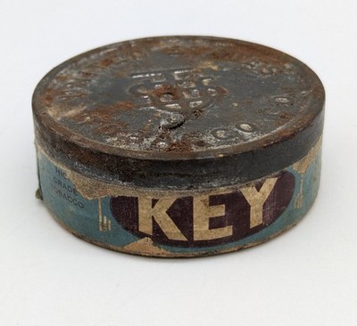 Vtg Key Tobacco Tin Can United States Tobacco Co w/ Tax Stamp