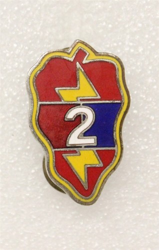 U.S. Army DI Pin: 2nd Brigade, 25th Infantry Division - c/b, Japan made