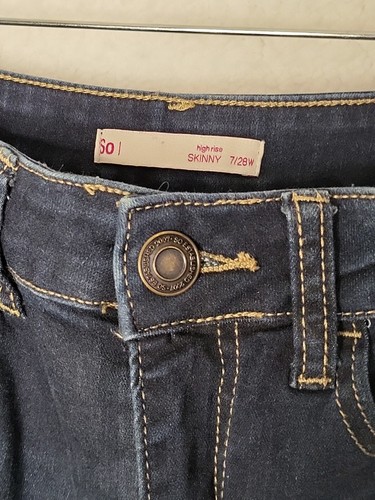 SO Womens Junior Distressed Jeans Size 7/28W Ankle Skinny High Rise Blue - Picture 2 of 11