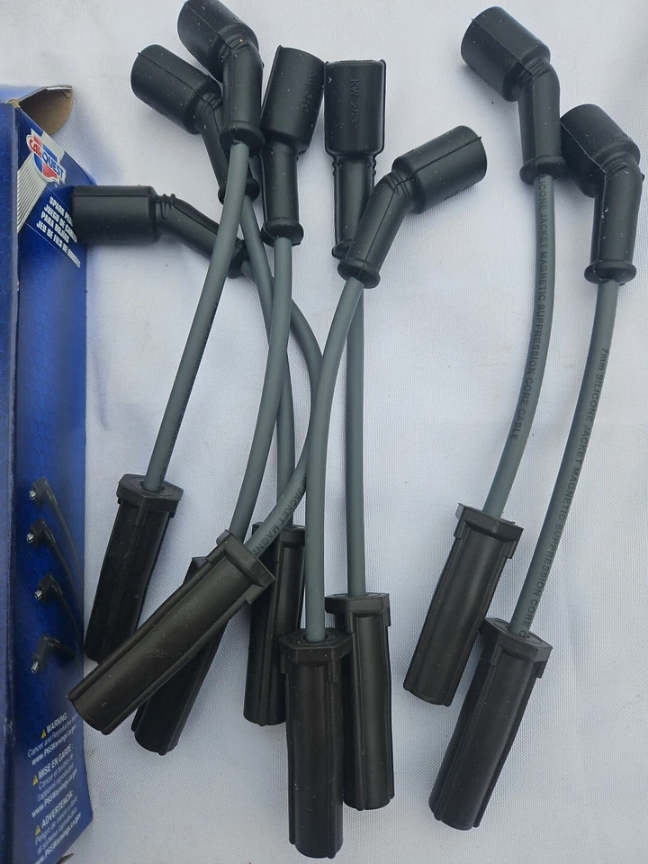 Kit de encendido juego de bujías y cables para Chevy GMC Cadillac V8 6.0 5.3 4.8 Foto 3 de 3