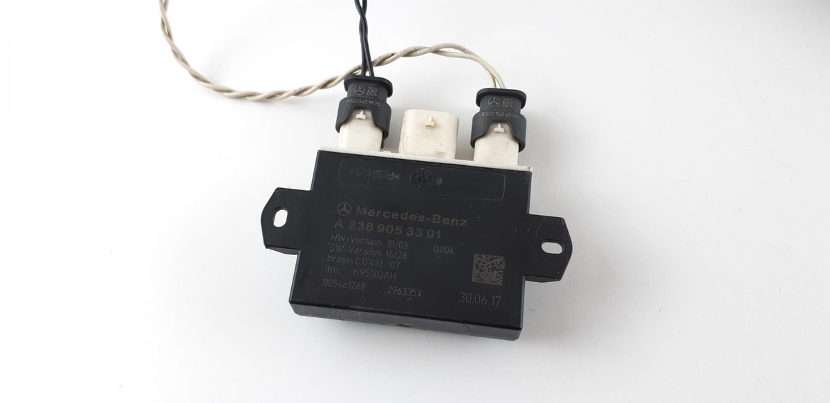 MERCEDES-BENZ ELECTRIC TAILGATE SENSOR + CONTROL MODULE  
