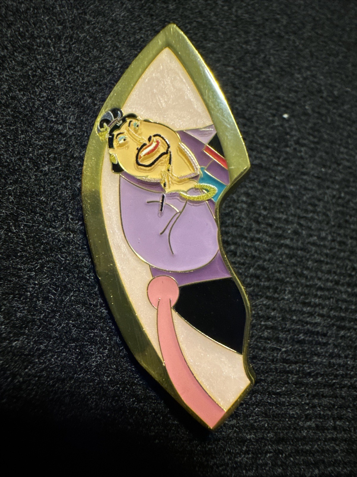 Matchmaker - Loungefly Disney Mulan Characters Flower Puzzle Blind Box Pin
