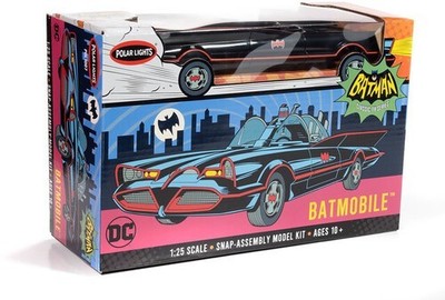 WB  Polar Lights TV Batmobile Snap-Assembly Model Kit
