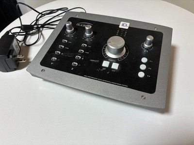 Audient iD22 USB Audio Interface and Monitoring System 10 in/14 outAudient iD22 
