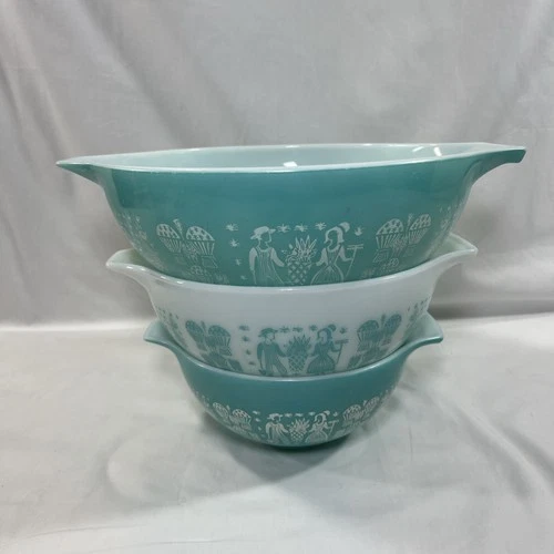 SET OF 3 VTG PYREX MIXING BOWLS AMISH BUTTERPRINT TURQUOISE/WHITE 444, 443, 442