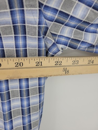 Van Heusen Shirt Mens Large Bue Gray Plaid Long Sleeve Button Up Preppy - Picture 6 of 7