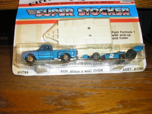 RARE ERTL SUPER STOCKER SET CHEVY Stepside & Ford Formula 1 Race Car & Trailer - Picture 2 of 3