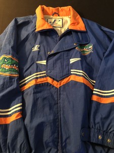 corta vento feminino florido