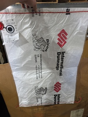 International Dunnage Bison Bags JF Valve 23-1/2'' X 36'' Lots Of 10