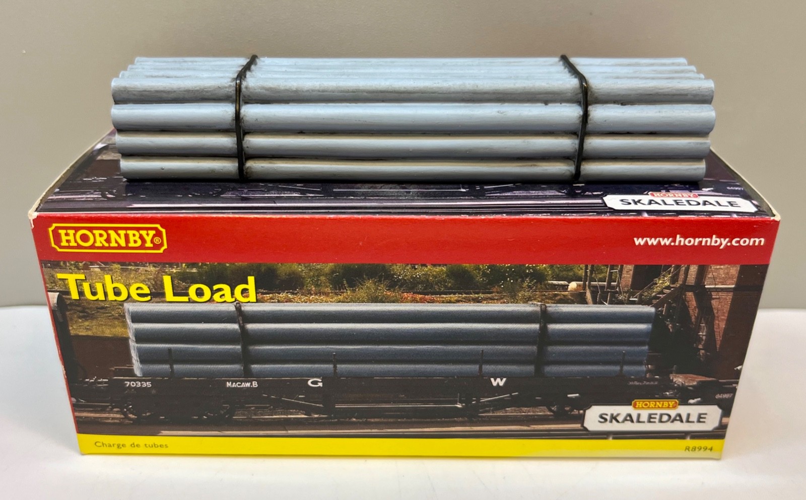 Hornby Skaledale R8994 ""Tube Load"" OO Gauge Resin Model Boxed.