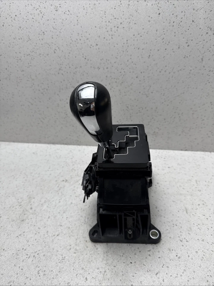 2009 Mazda CX-9 3.7L Transmission Shift Gear Shifter Lever TD1146100D OEM - Image 2 of 4