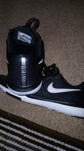 NIKE FLEX SUPREME TR 6 CHAUSSURES D'ENTRAÎNEMENT/COURSE POUR FEMMES NOIR TAILLE 7,5