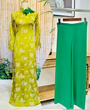 Ao Dai Traditional Vietnamese Long Dress for Women - With Pants