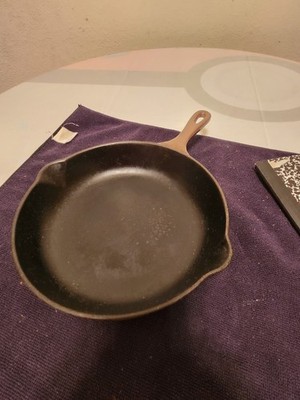 Le Creuset Round Skillet 9in Enameled Cast Iron Frying Pan Size 23 Black France