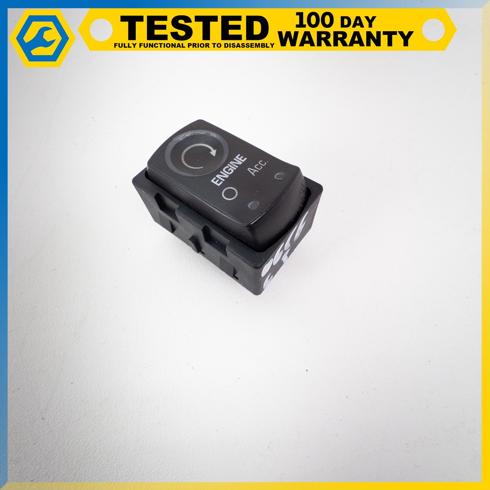Chevrolet Corvette 2005-2013 Push button switch