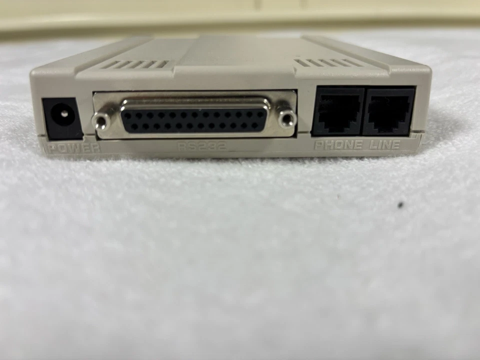 MultiTech Systems MT5656ZDX Multi Modem ZDX | 93571550LF -No Power Adapter - Image 4 of 4