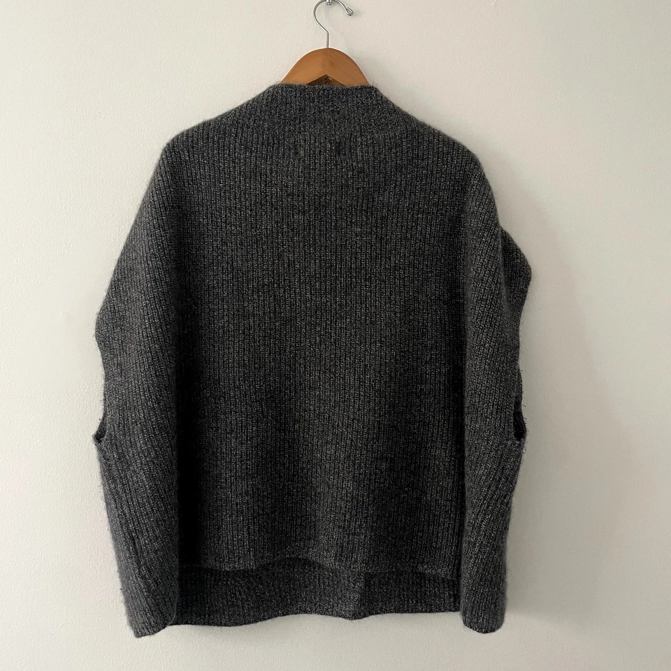 Colete Anthropologie Enza cinza relaxado com nervuras cashmere tamanho 3X - Imagem 4 de 4