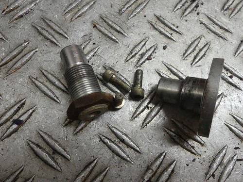 BMW K100RS,RT,LT EZ:89 Schwingenbolzen Set Gut 67588