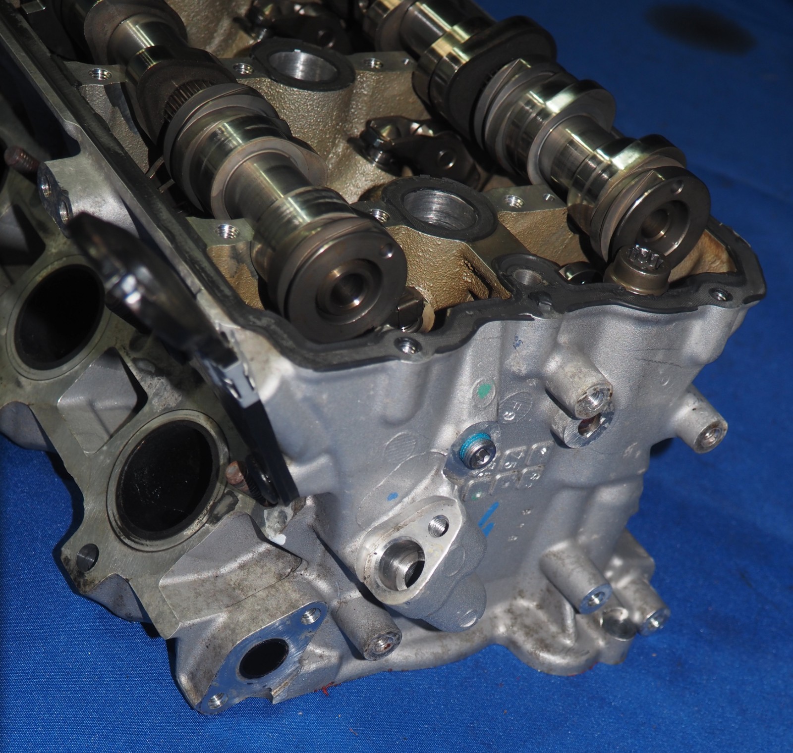 2014 2015 Audi RS7 RS6 CRD CRDB Left 5-8 Engine Cylinder Head W/Camshafts 37K Mi