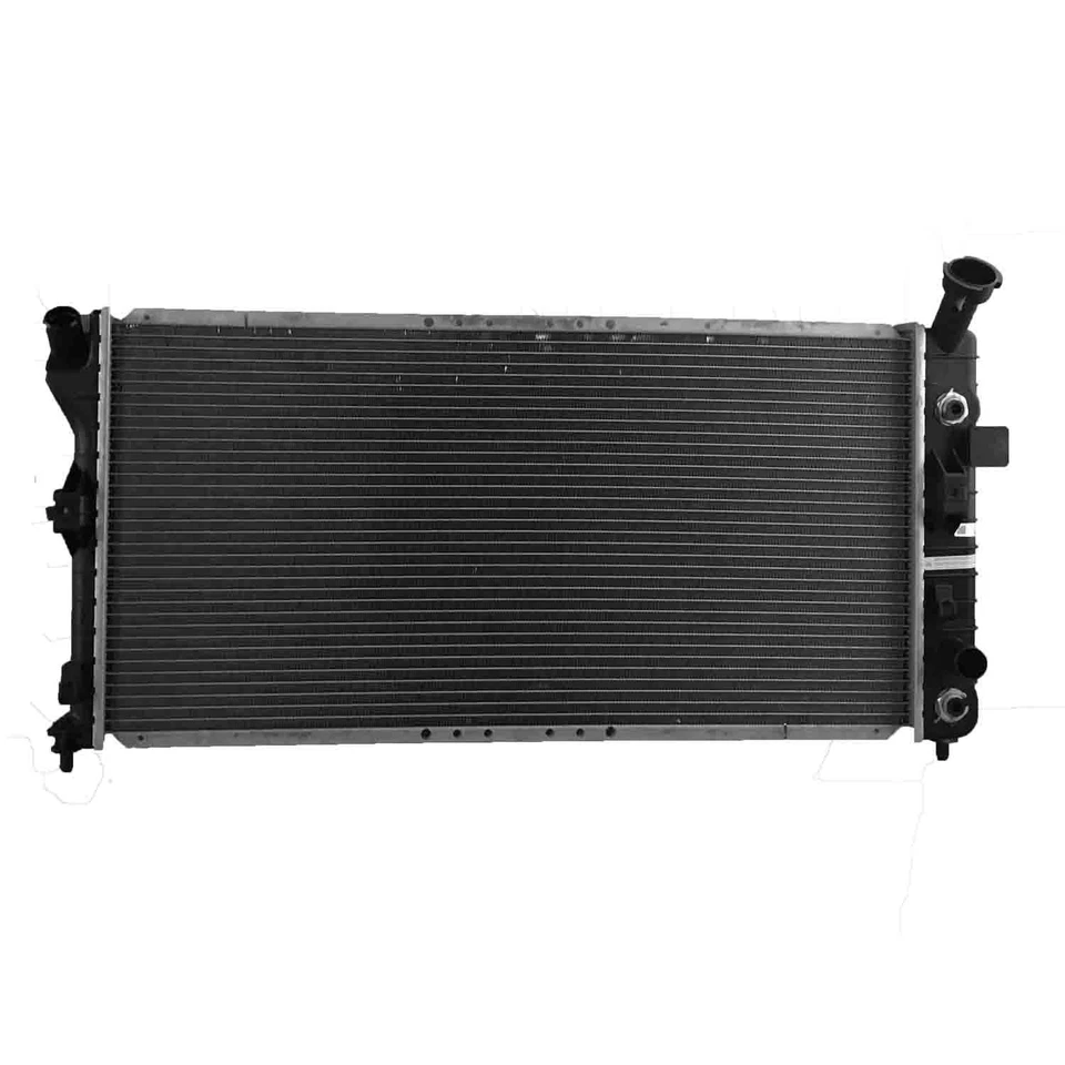 Radiator for Chevrolet Impala 2000-2003 Buick Century 2000-2005 Regal 2000-2004 - Изображение 3 из 4