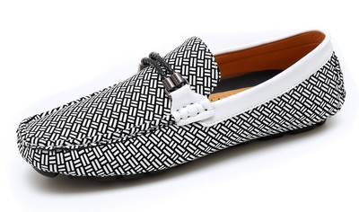 Mocassini slip on punta arrotondata da uomo fatti a mano in pelle di v –  LeonardoShoes