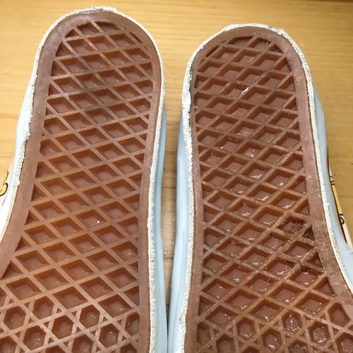 Vintage Vans off The Wall Disney Winnie The Pooh Women 8.5 Made In USA - Picture 13 of 24