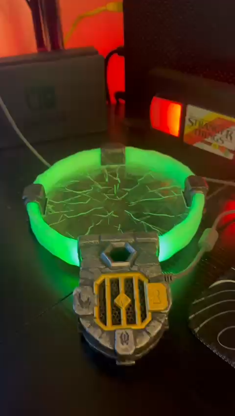 Skylanders Trap Team Eye Small Character - Includes Card And Game Code