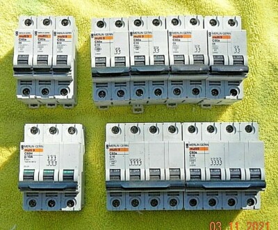  MERLIN GERIN  MULTI 9 C60A & C60H CIRCUIT BREAKERS (LOT OF 10)
