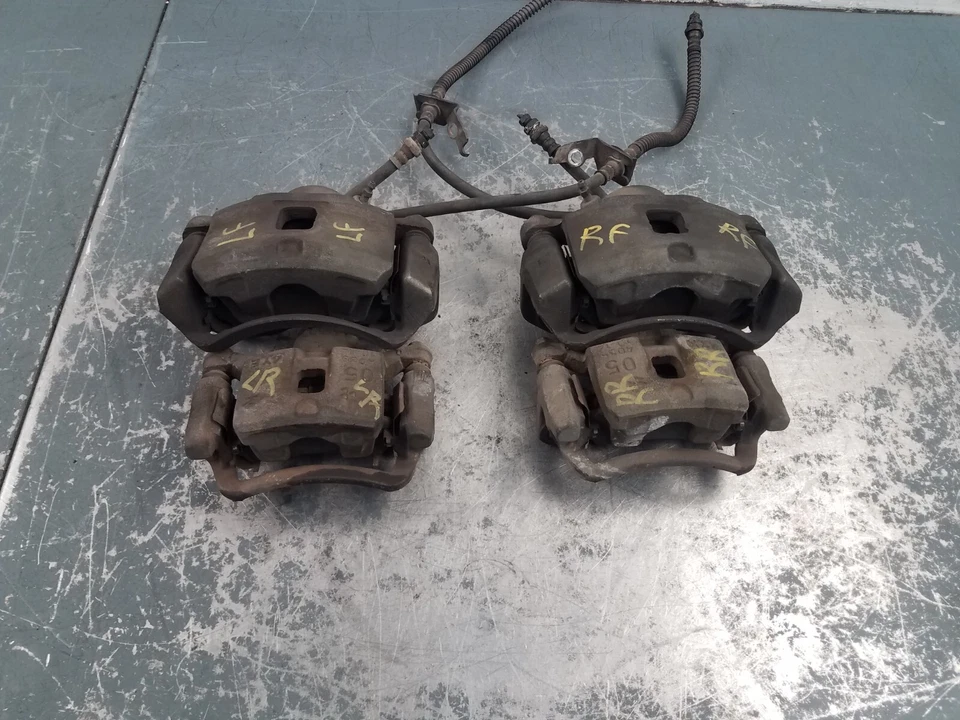 Juego de pinzas de freno Mitsubishi Eclipse GS 1995 cupé #1314 D3 Foto 2 de 4