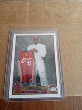 LeBron James 2003-04 Topps #221 Rookie Card Cleveland Cavaliers NBA