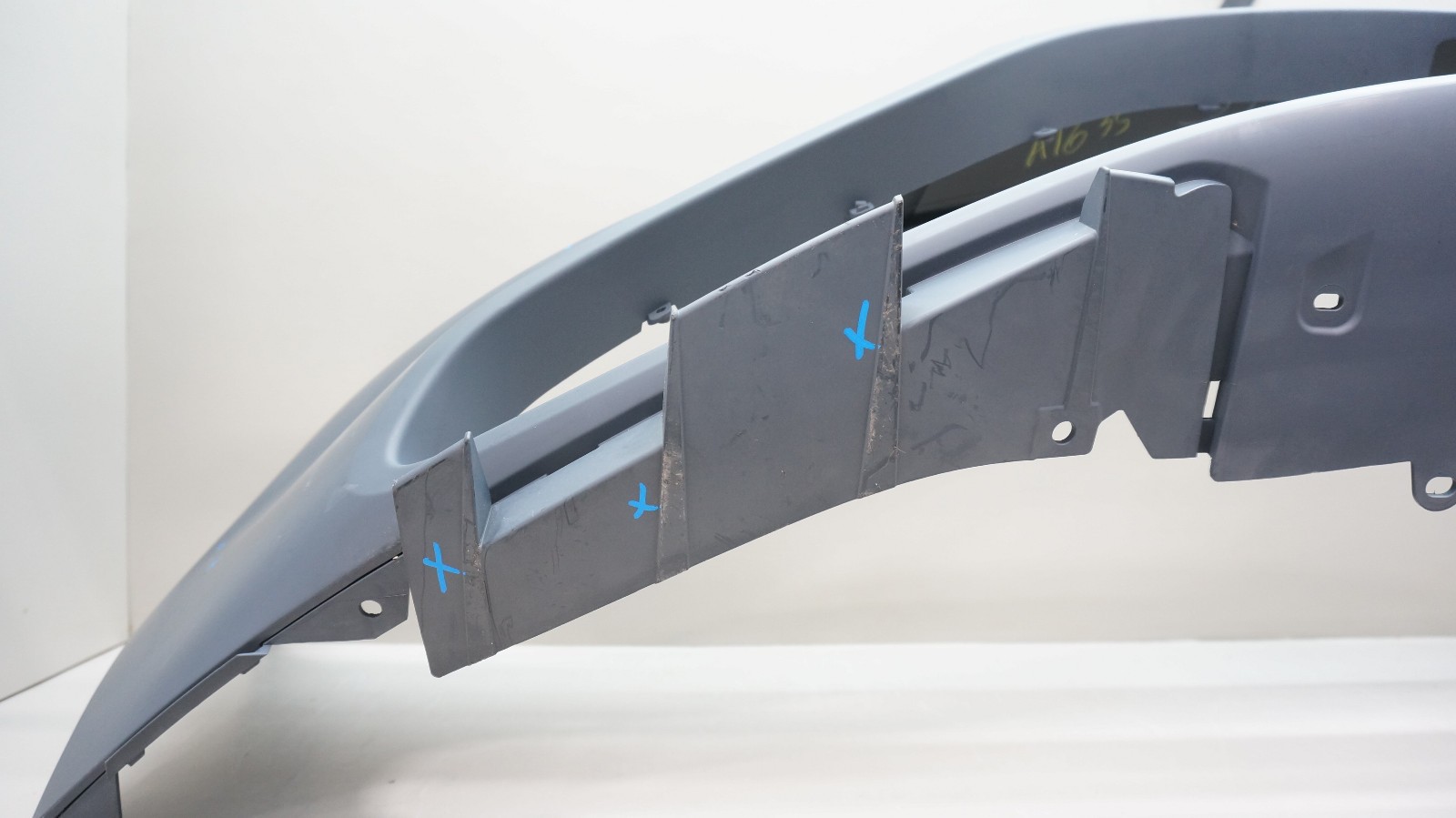 2019-2023 ASTON MARTIN VANTAGE FRONT BUMPER COVER MY63-17D957 OEM