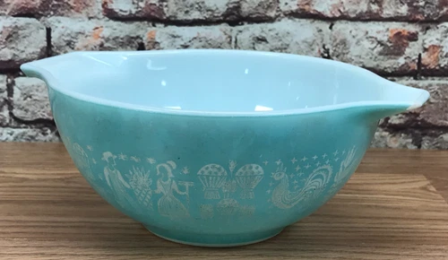Pyrex Amish Butterprint Cinderella Bowl Nesting Bowls 442 1.5Qt - Read