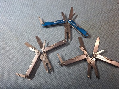3 LEATHERMAN E4 Multi Tool Knife Electrical Wire Strippers   EXCELLENT   LOC S13