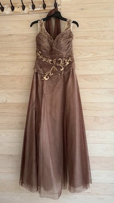 DELA-JO by Lidia Size 8 Brown Beaded Formal Evening Gown with Scarf