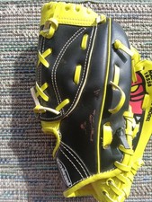 Vintage 1994 Mighty Morphin Power Rangers Red Ranger Youth Baseball Glove RHT