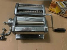 FRISCHE NUDELMASCHINE MARKIERT NEU UNBENUTZT BOX BESCHÄDIGT MAPRESENT