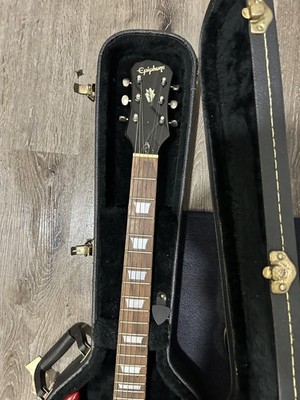 Epiphone Dreadnought Acoustic Guitar Full Size 6-String RH w/ Hard Case