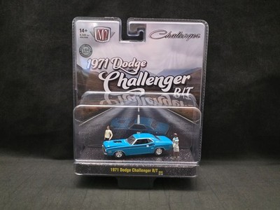 M2 Diorama 1971 Dodge Challenger R/T with 2 Figures 1:64 Scale Diecast R20