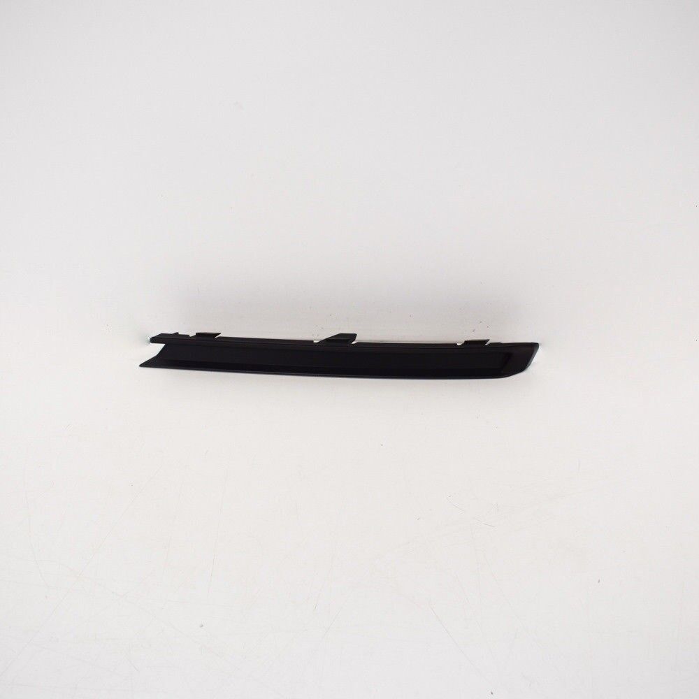 New Genuine Volkswagen Jetta Syncro Front Right Closing Element