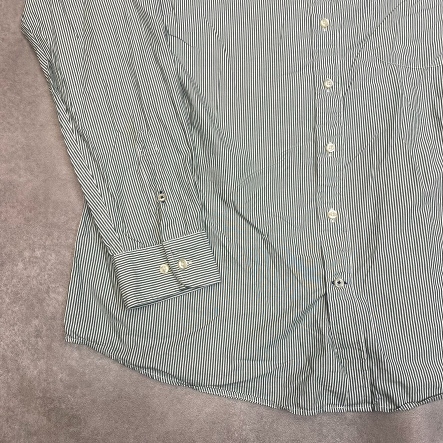 Picture 4 of 11