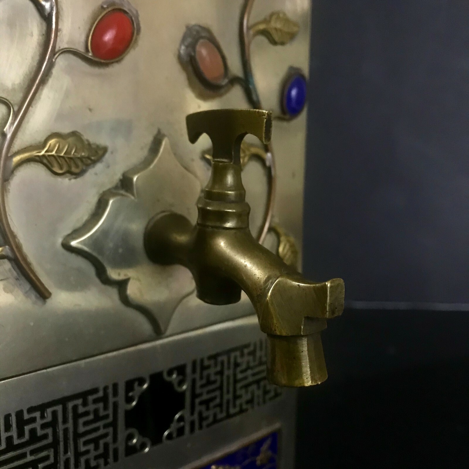 Picture 5 of 12