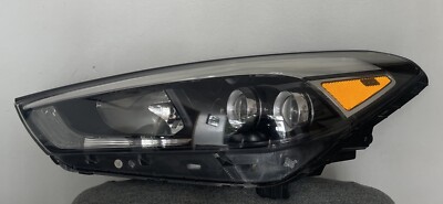 For 2016 - 2018 HYUNDAI TUCSON LEFT HALOGEN HEADLIGHT U009H17 OEM