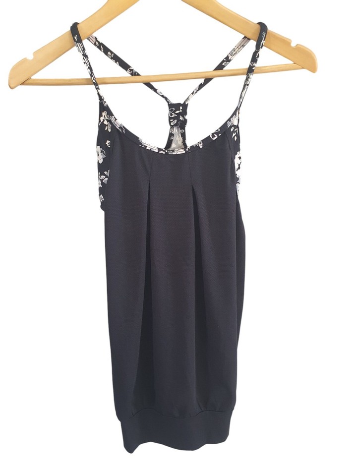 running bare black tback tank top inbuilt floral bra size 8