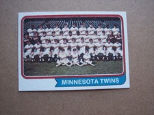 1974 Topps baseball Twins team card with 5 hall of famers #74 EX