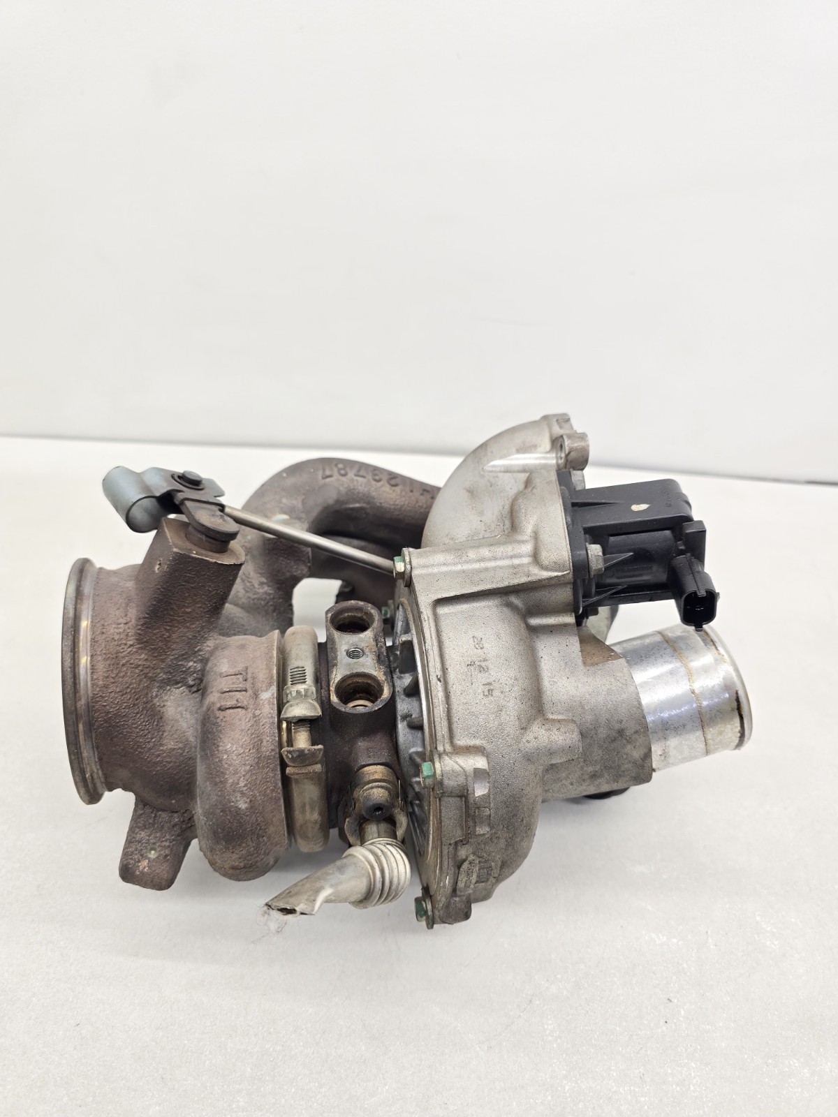 2014-2020 MASERATI GHIBLI TURBO TURBOCHARGER, PART# 297710, GENUINE OEM
