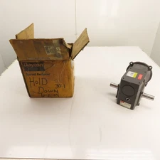 Dayton 4Z010 30:1 C-Face Right Angle Speed Reducer 56C 0.75HP