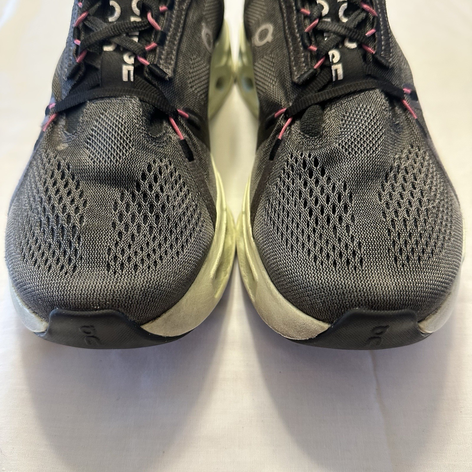 On Cloud Eclipse Rock/Lima Running Shoes Mens 10 … - image 4