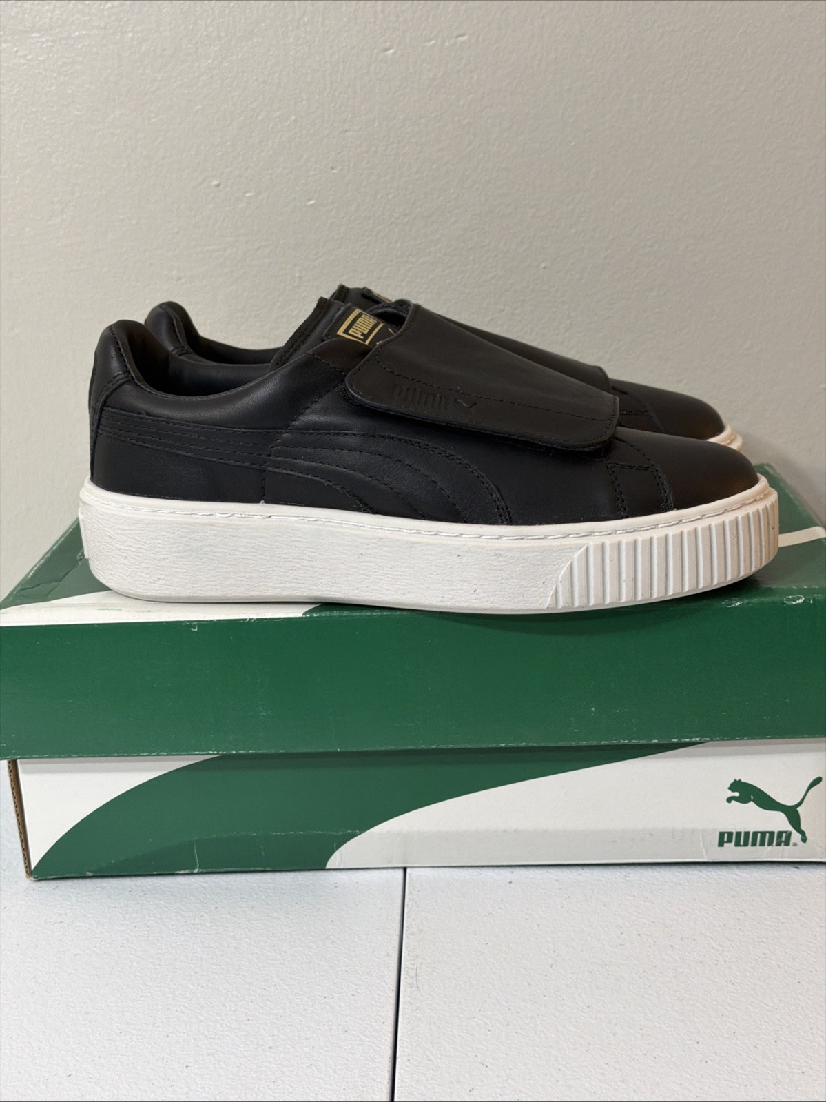 Casual Shoes New Sz 7